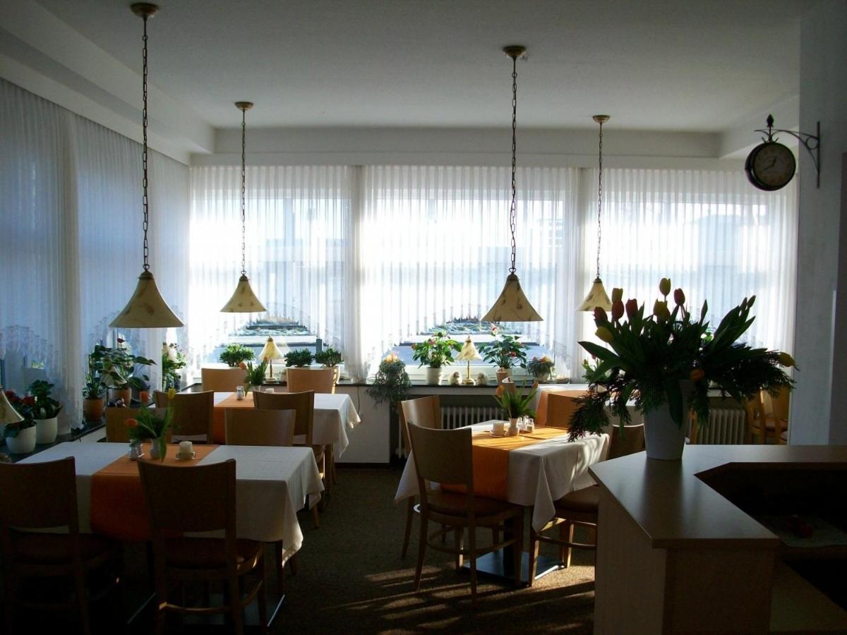 אמדן Ems-Hotel מראה חיצוני תמונה
